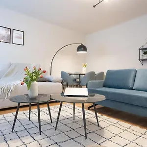 Appartement Chic 1-bed By Canal Walk To Historic Centre, Vienne