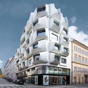 hotellátogatás