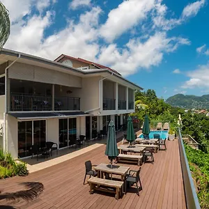 https://the-ridge-residence-1.maheislandhotels.com
