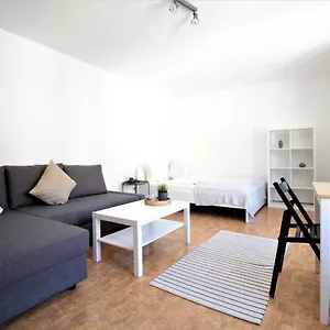 https://city-apartment-alte-mainbrucke-und-marktplatz.com-bavaria.com
